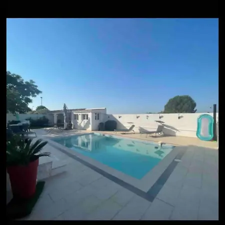 Hotel Le Beau Regard Lunel (Herault)